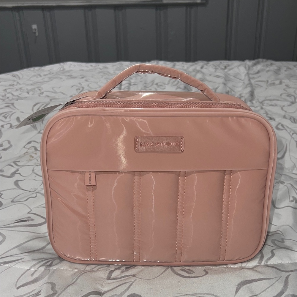 492. Max Studio  Peach Cosmetic & Toiletry Bag.